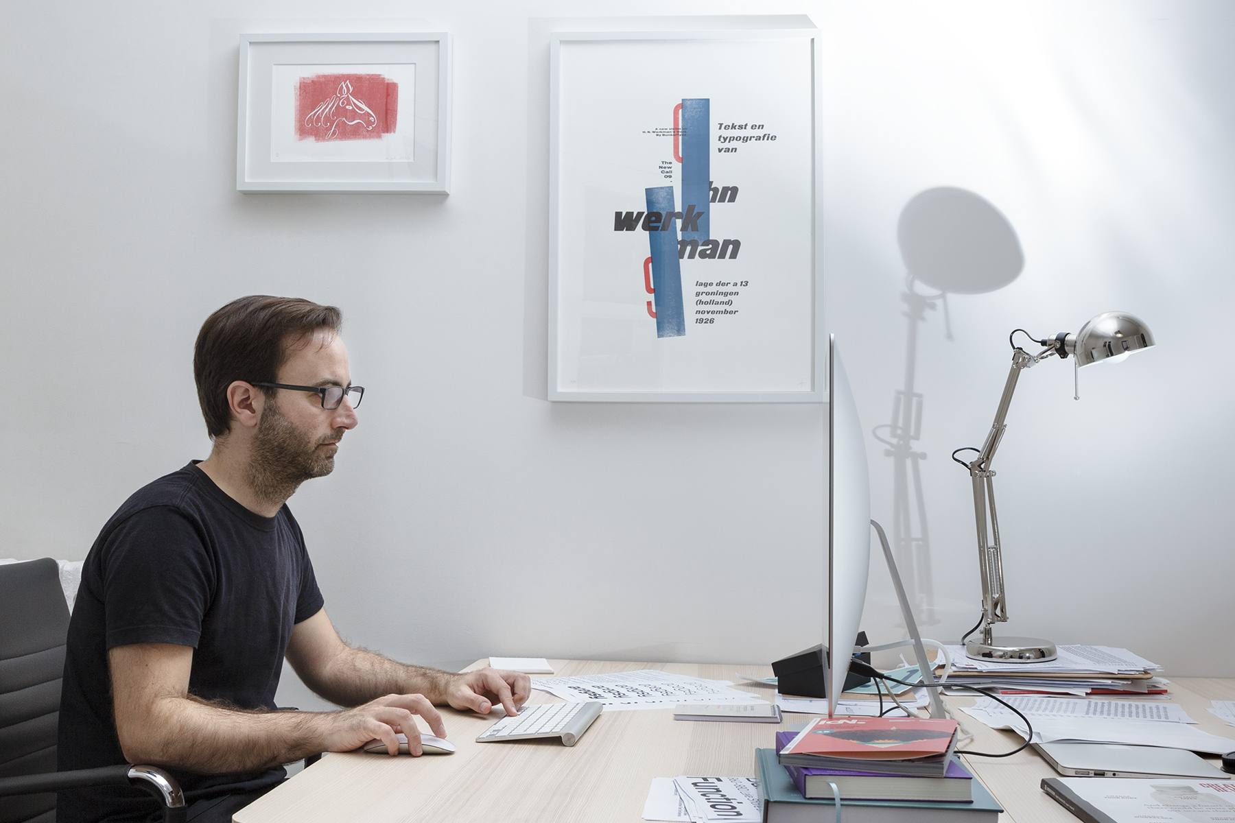  Alberto Romanos au bureau de Bw Type. Photo: Ruben Baron 